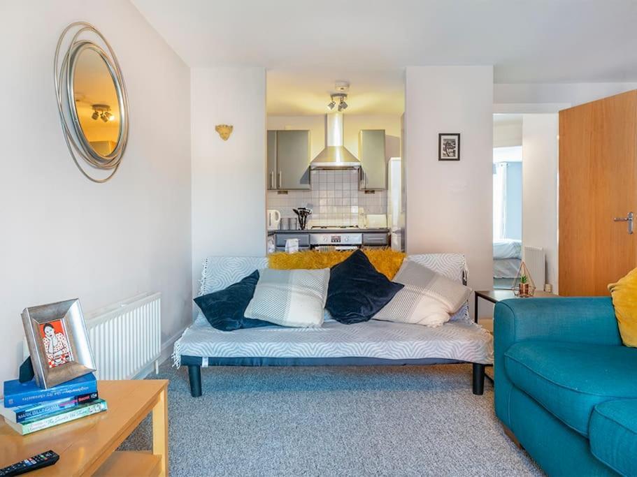 Lovely 2 Bedroom Apt At Ormeau Park W/ Free Parking Belfast Luaran gambar