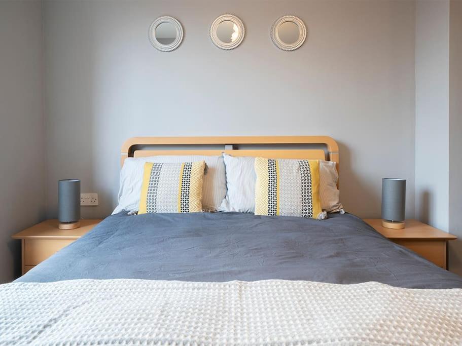 Lovely 2 Bedroom Apt At Ormeau Park W/ Free Parking Belfast Luaran gambar